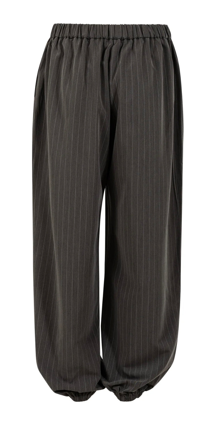 Striped balloon pants