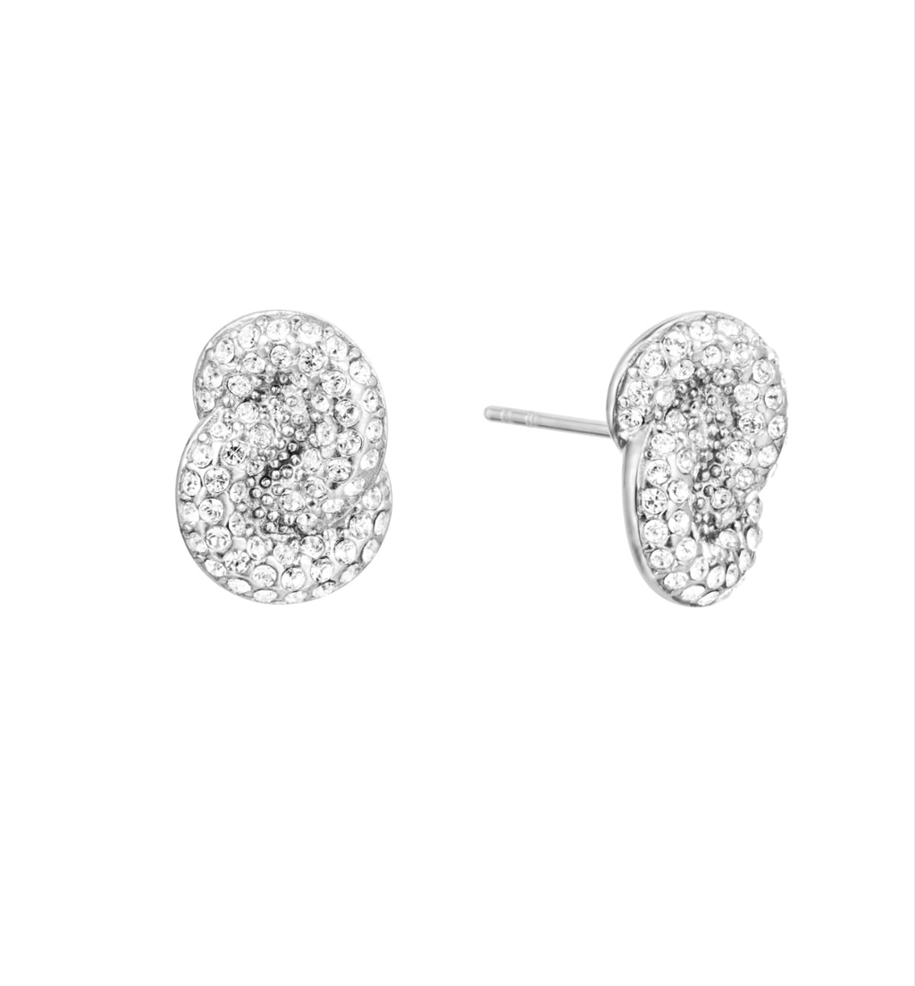 Knot stud