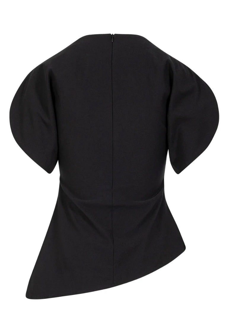 Asymmetrisk top med volymärm