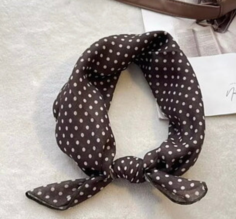 Dot scarf